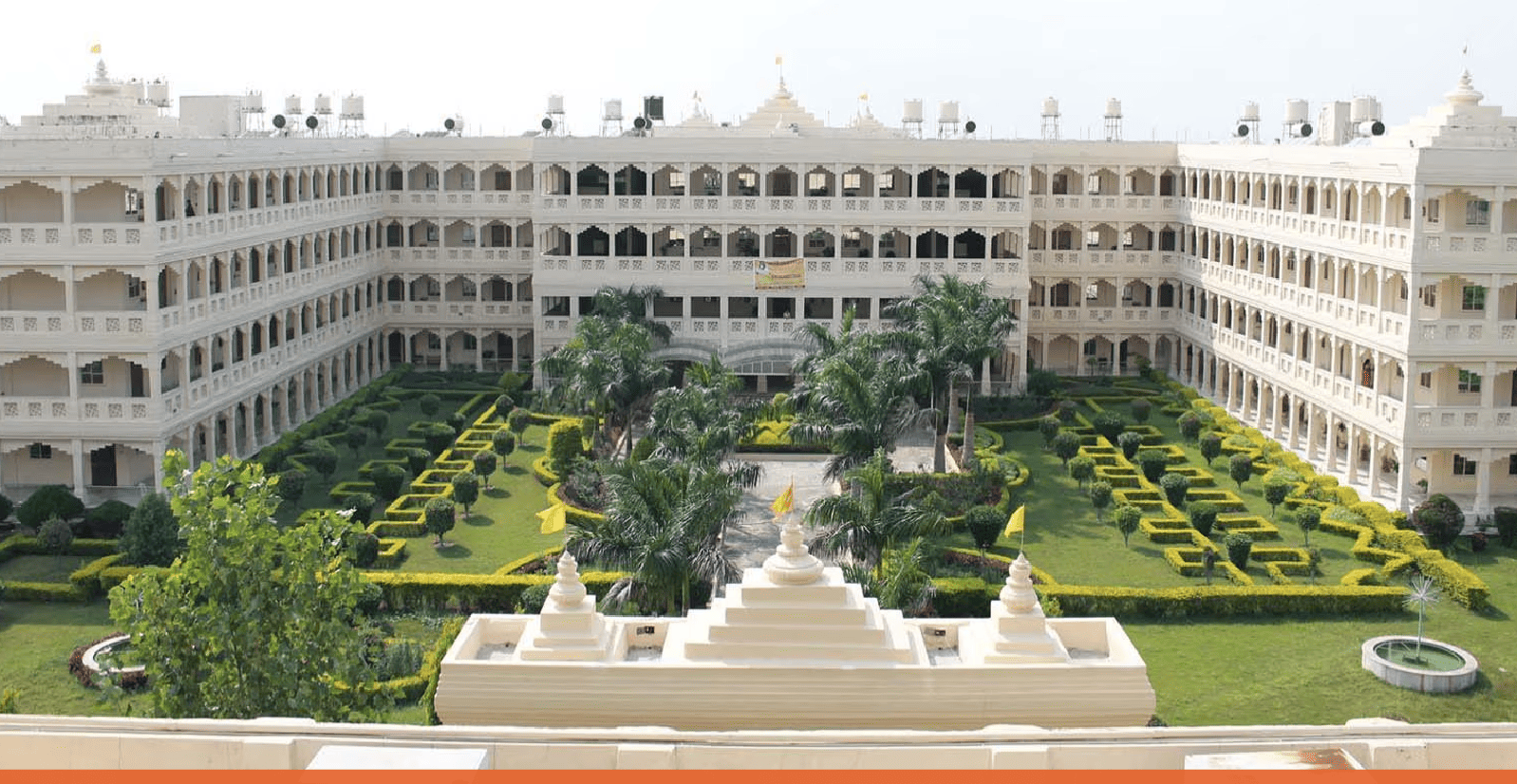 MVM school building